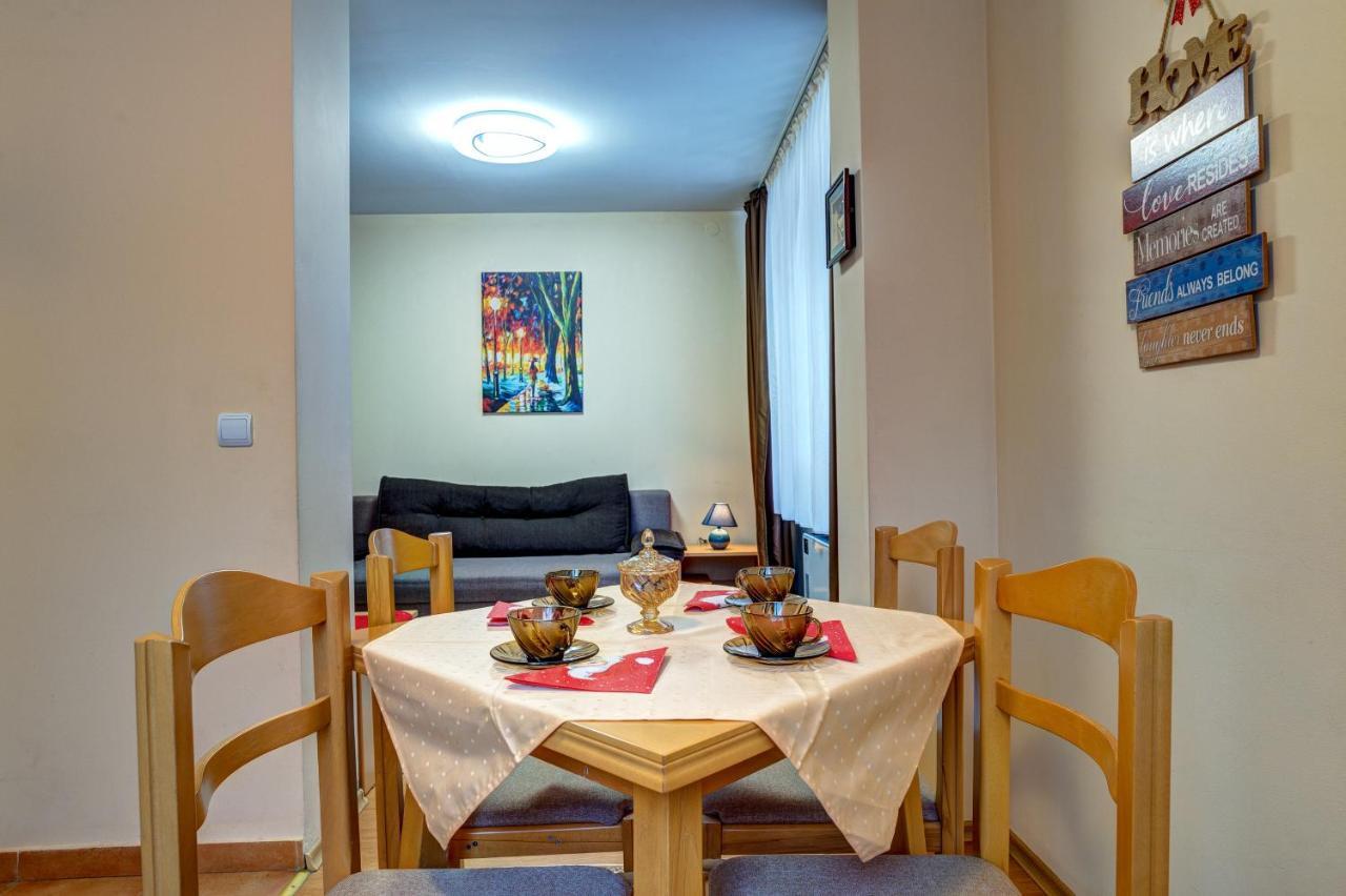Cozy And Cute 1Bd Apartment In The Castle Complex By Flat Mаnager بامبوروفو المظهر الخارجي الصورة